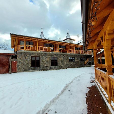 Eco-Tim Appartement Moisei Buitenkant foto