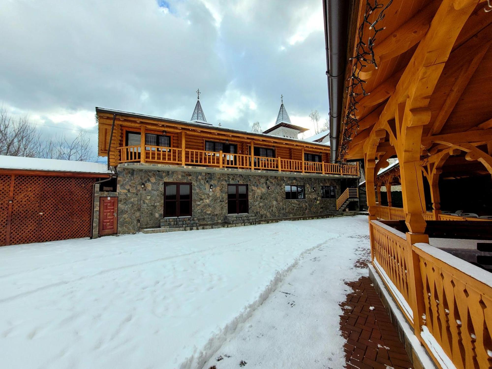 Eco-Tim Appartement Moisei Buitenkant foto